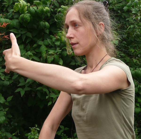 Ruth waving hands like clouds