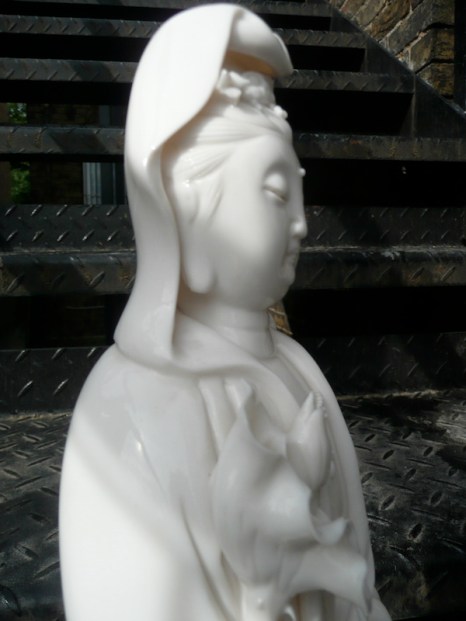 side quanyin